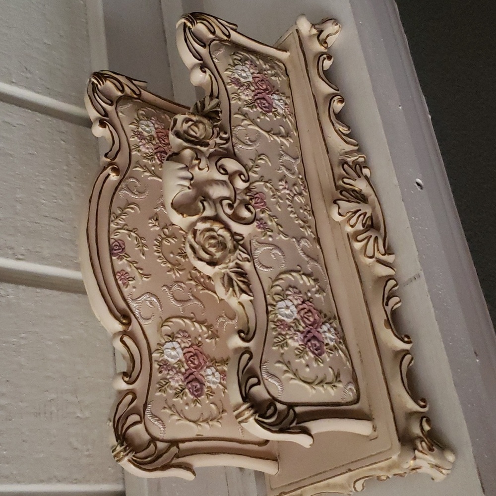 Ceramic napkin holder
